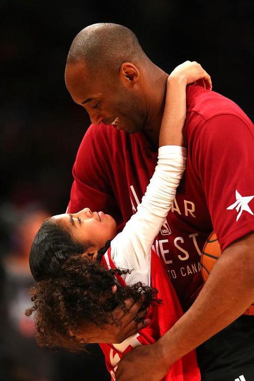 科比爆料女儿视频大全最新,女儿成长视频大盘点，温馨瞬间感动无数网友  第2张